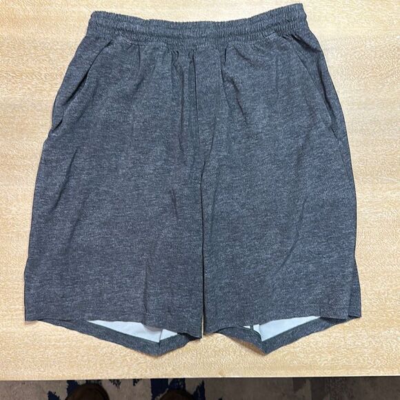 Lululemon Pace Breaker Short 9" *Linerless - Picture 1 of 4